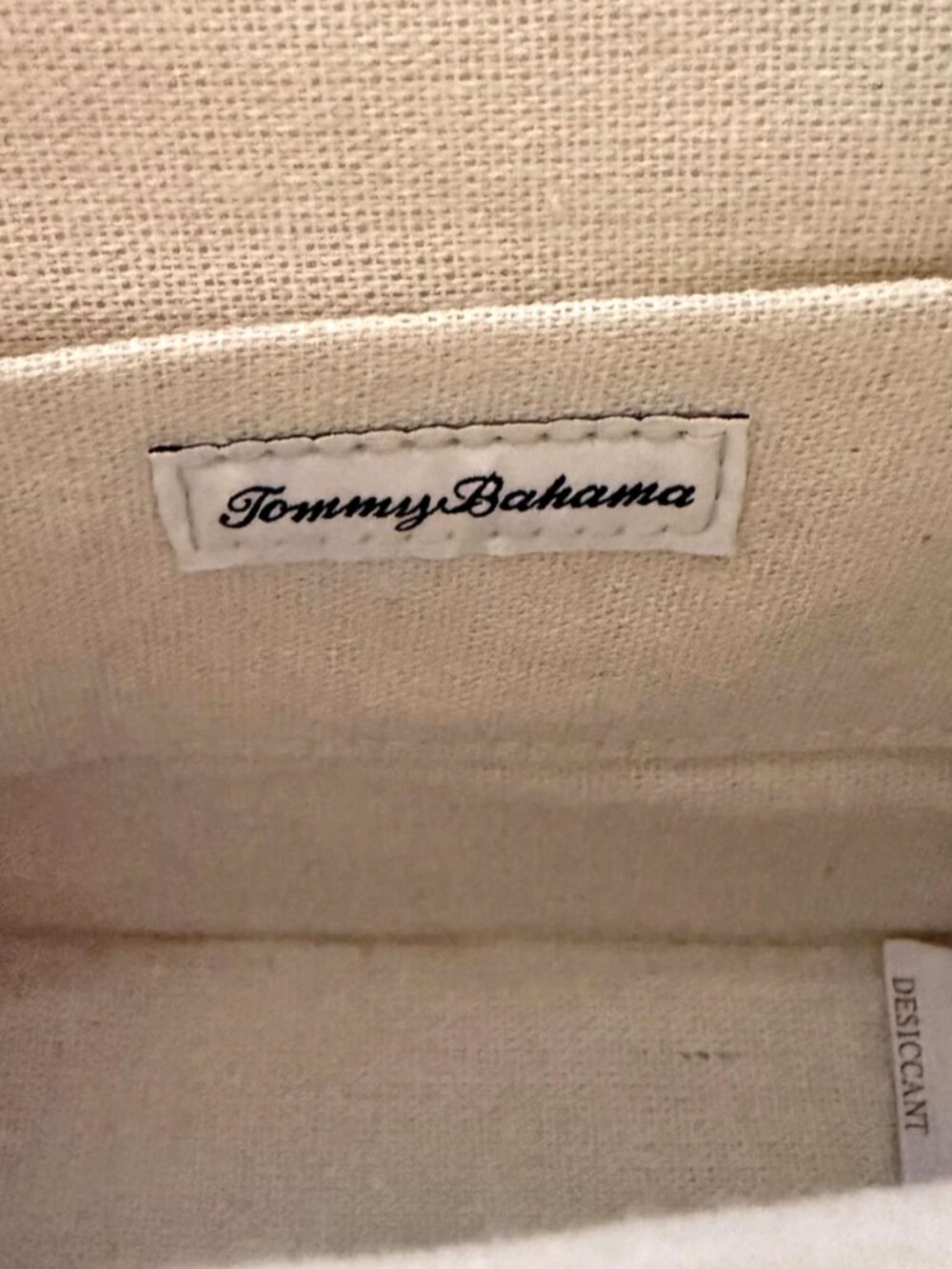 Tommy Bahama Woven Straw Natural Bag Bamboo Handle Gold Chain NWT - Picture 8 of 16